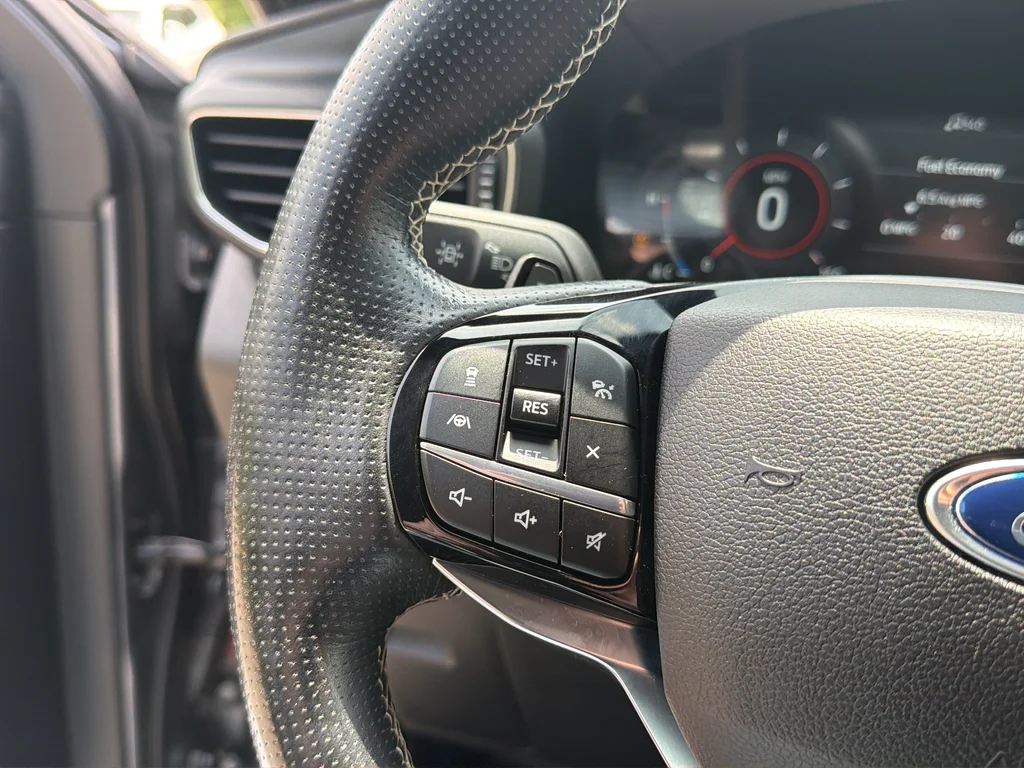 Used 2021 Gray Metallic Ford ST image 27