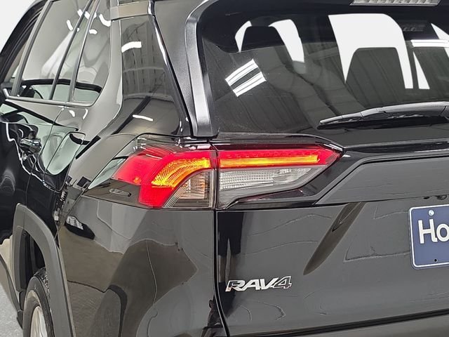 Certified Used 2025 Black Toyota XLE image 30