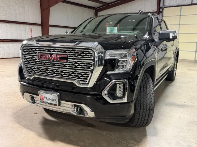 Used 2019 Black GMC Denali image 3