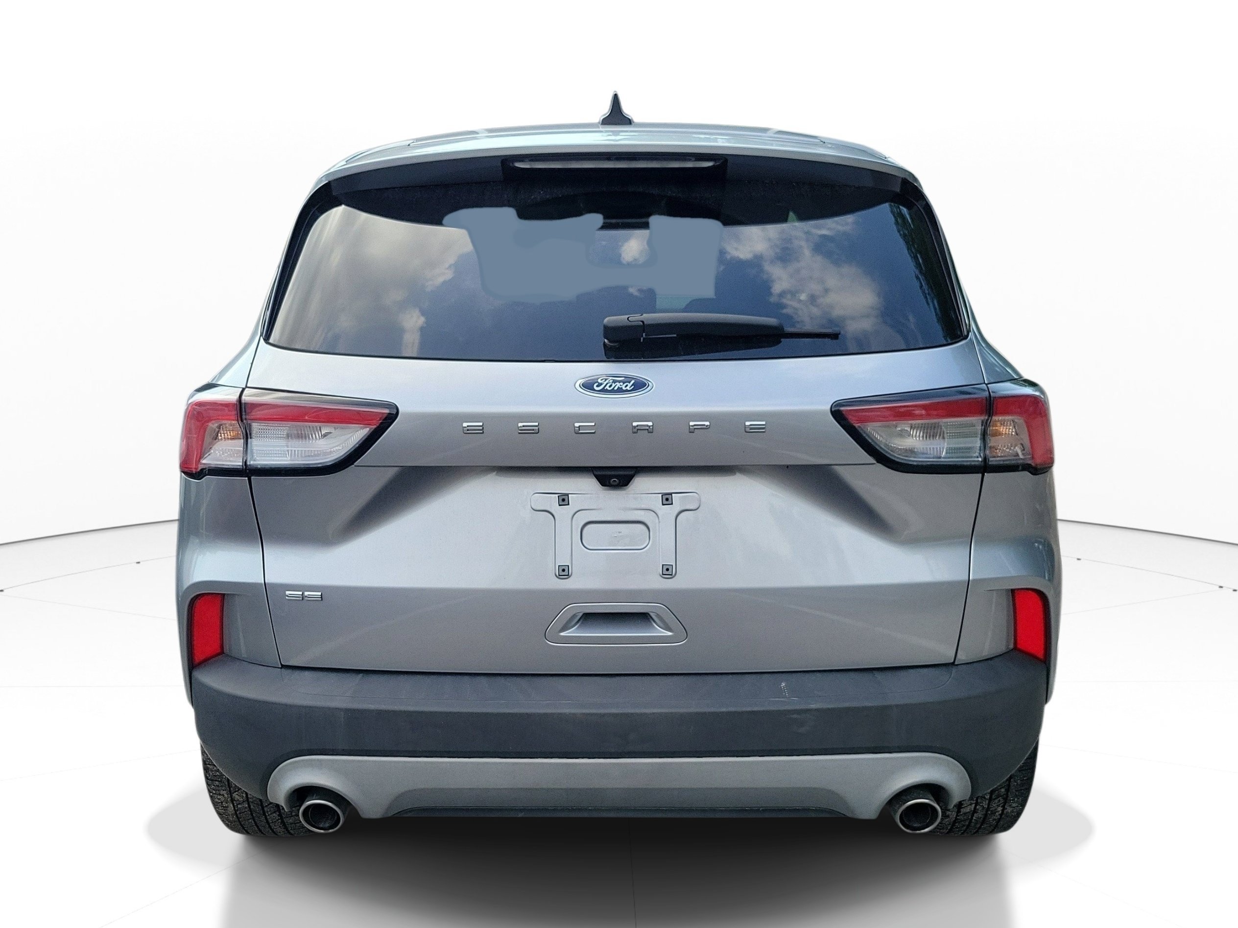 Used 2021 Silver Metallic Ford SE image 4