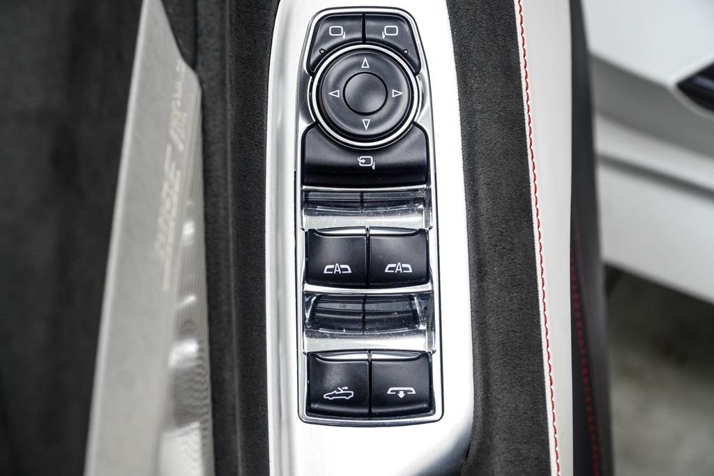 Used 2023 White Chevrolet Stingray image 44