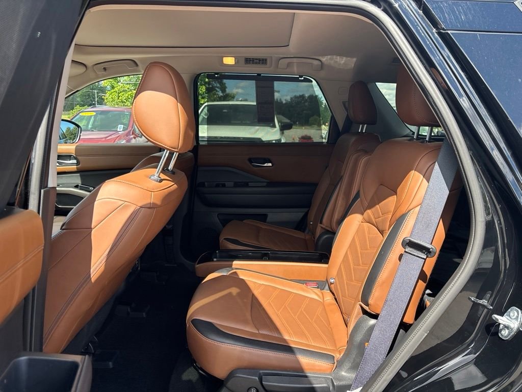 Certified Used 2024 Black Nissan Platinum image 13