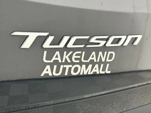 Certified Used 2023 Black Hyundai SEL image 27