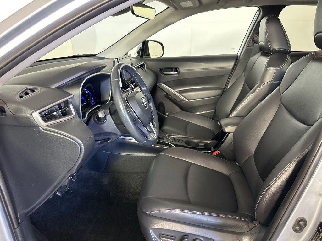 Certified Used 2022 Silver Toyota XLE image 11