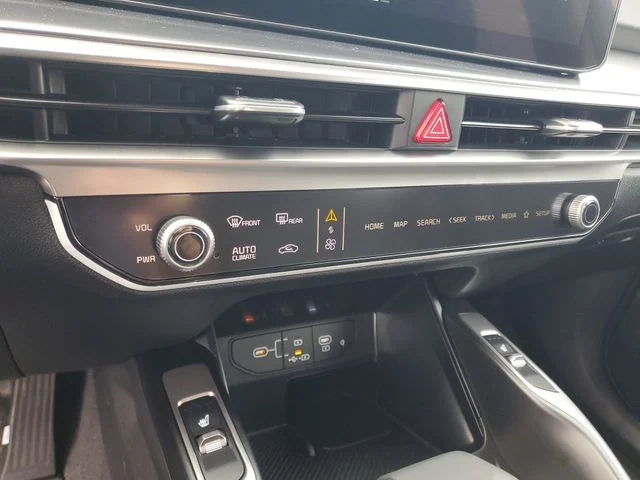 New 2026 Wolf Gray Kia S image 17