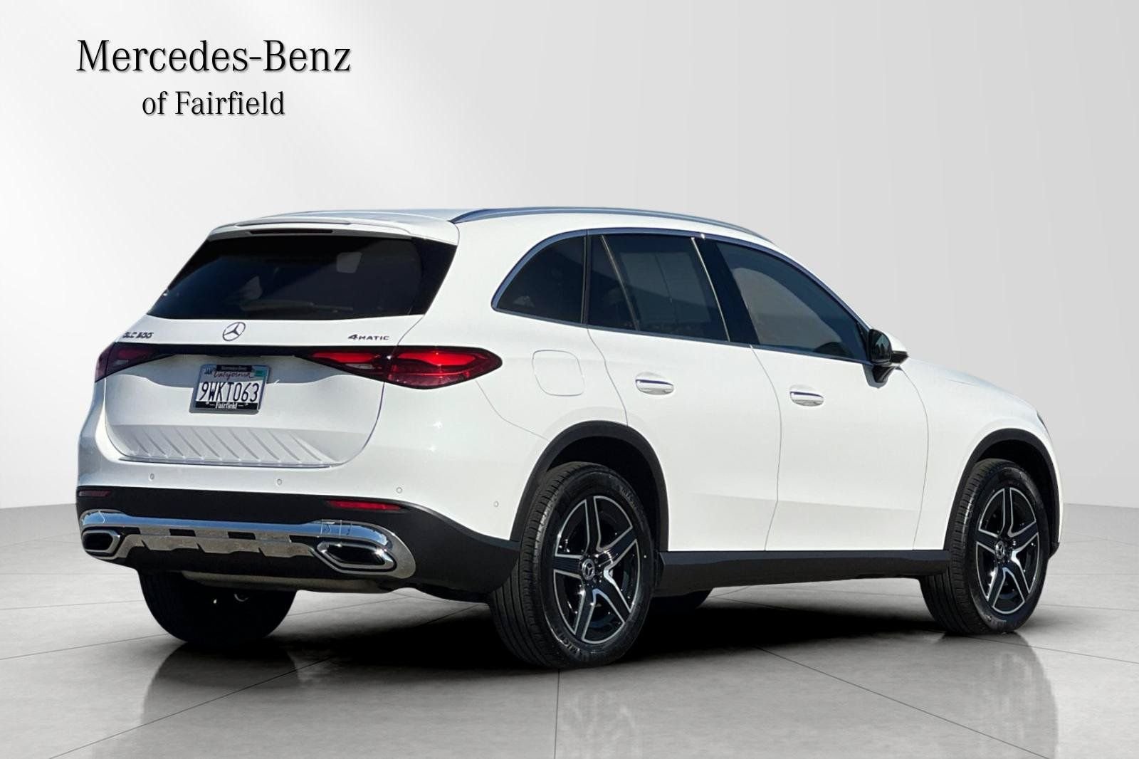 Certified Used 2026 Polar White Mercedes-Benz 300 image 2