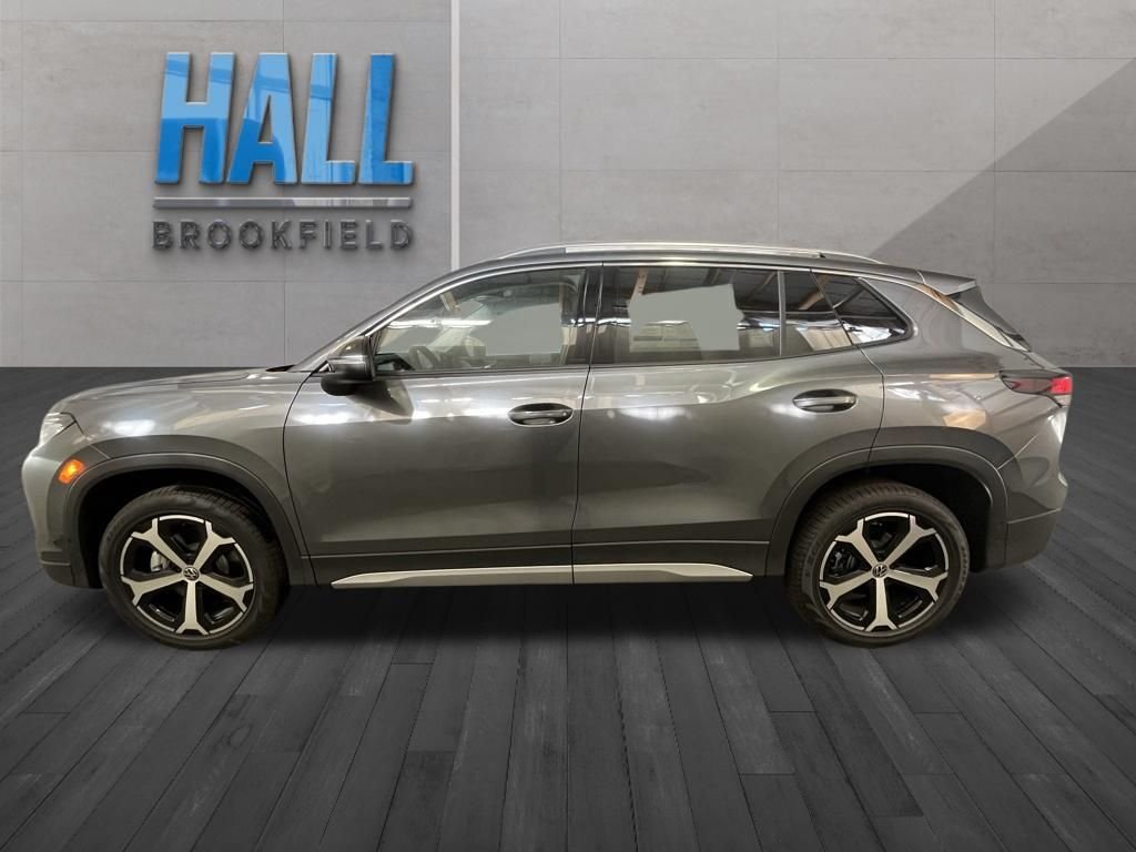 New 2026 Gray Volkswagen 2.0T SE image 2