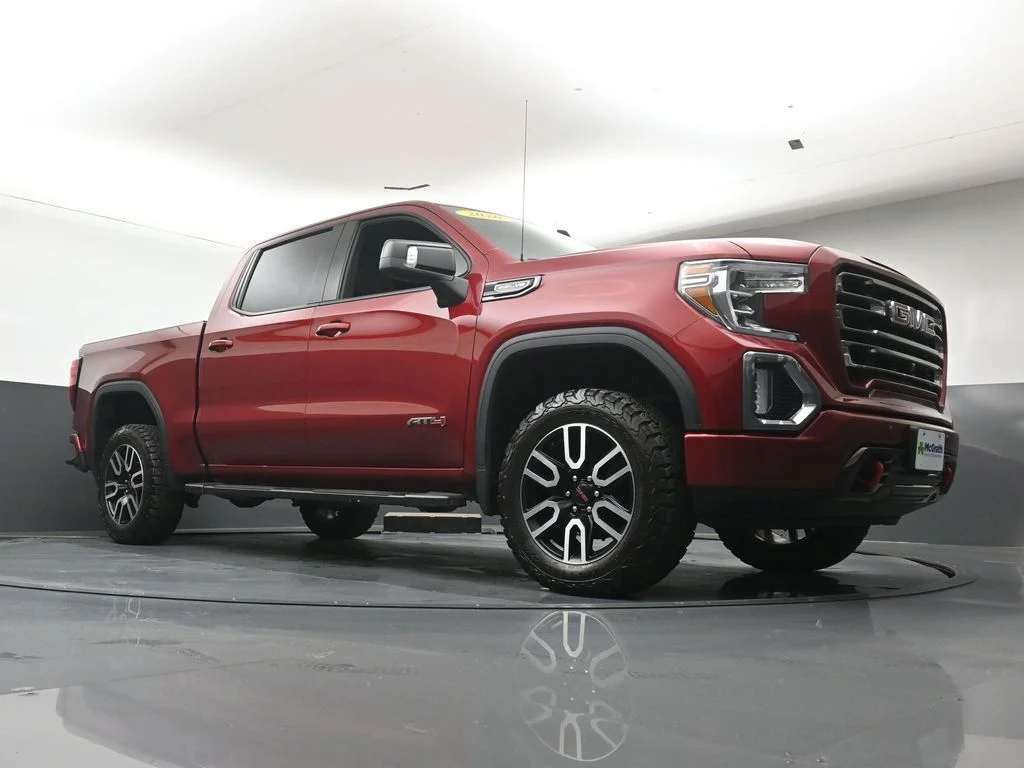 Used 2020 Red GMC AT4 image 24
