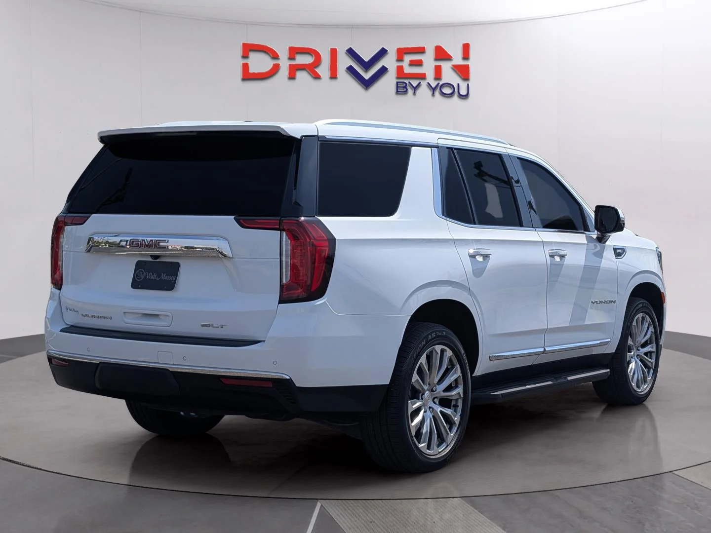 Used 2022 Summit White GMC SLT image 5