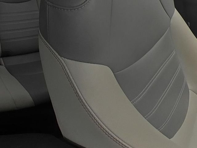 2021 Toyota RAV4 XLE Premium - Photo 36