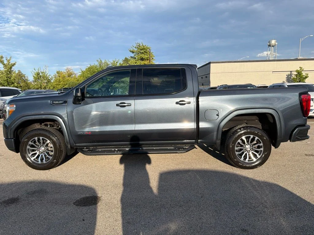 Used 2021 Blue GMC AT4 image 4