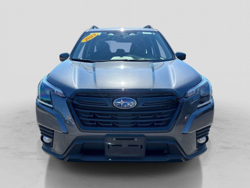 Used 2023 Gray Subaru Premium image 8