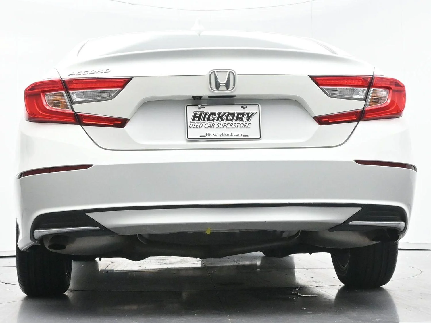 Used 2020 Platinum White Pearl Honda LX image 46
