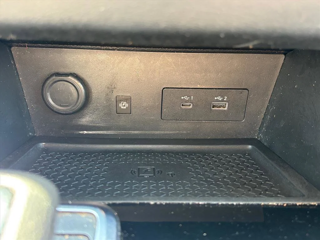 Used 2024 Red Nissan SL image 24