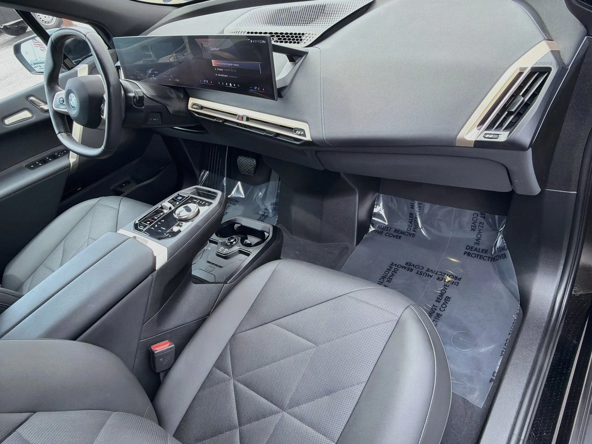 Used 2024 Dark Graphite Metallic BMW xDrive50 image 14