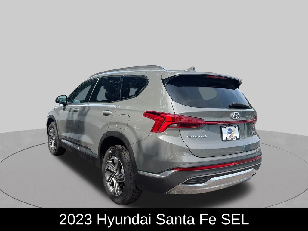 Used 2023 Hampton Gray Hyundai SEL image 3