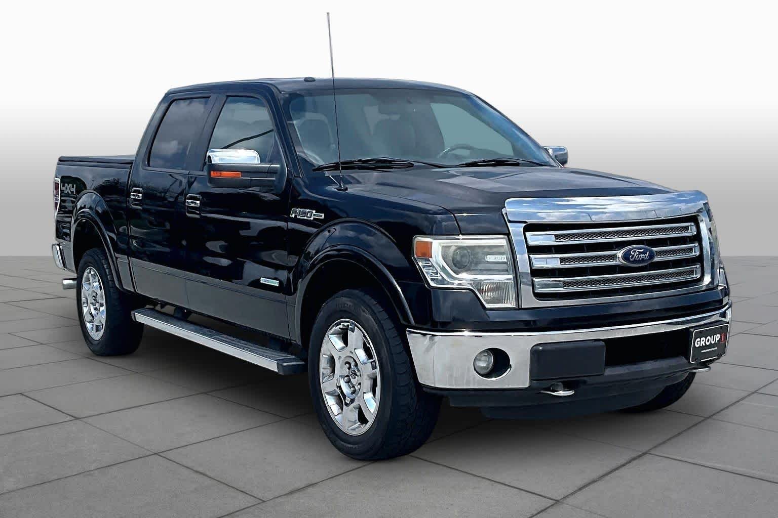Used 2013 Tuxedo Black Metallic Ford Lariat image 2