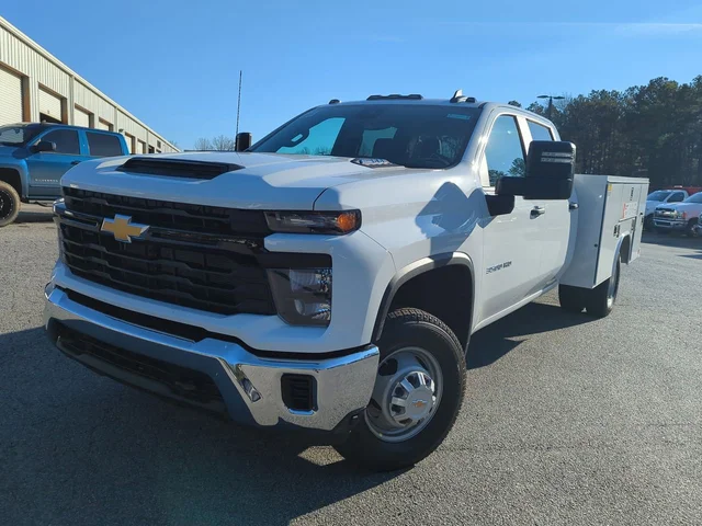 2025 Chevrolet Silverado 3500 HD Chassis Cab Work Truck