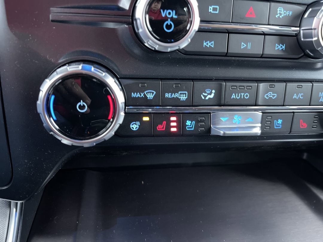 2025 Ford F-150 Platinum - Photo 21