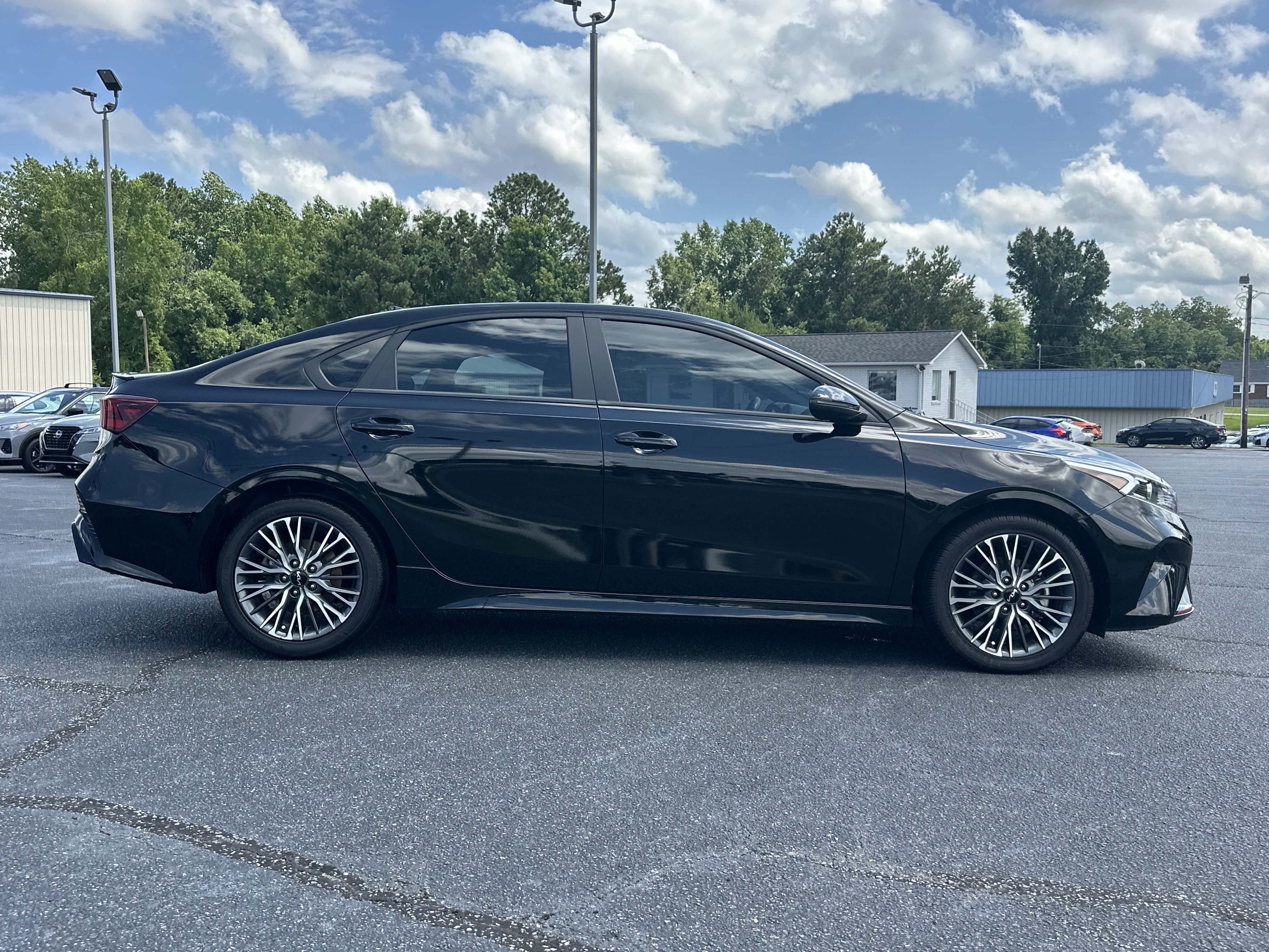 Used 2023 Aurora Black Kia GT-Line image 9