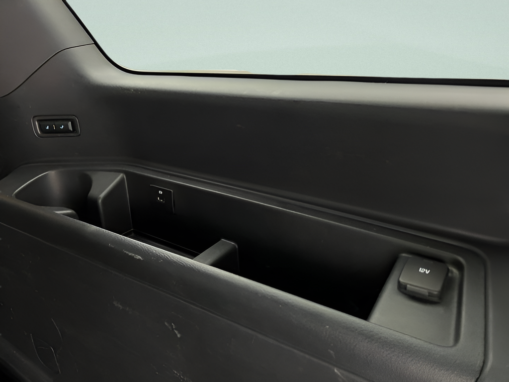 Used 2024 Gray Metallic Ford Limited image 46