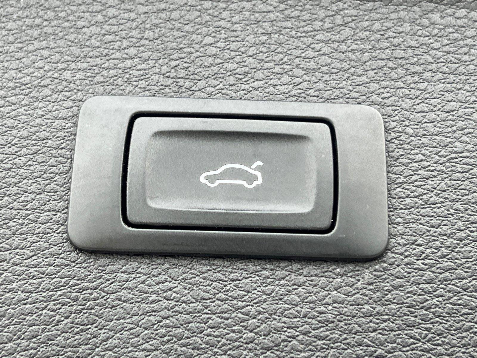 Used 2020 Brilliant Black Audi Premium image 19