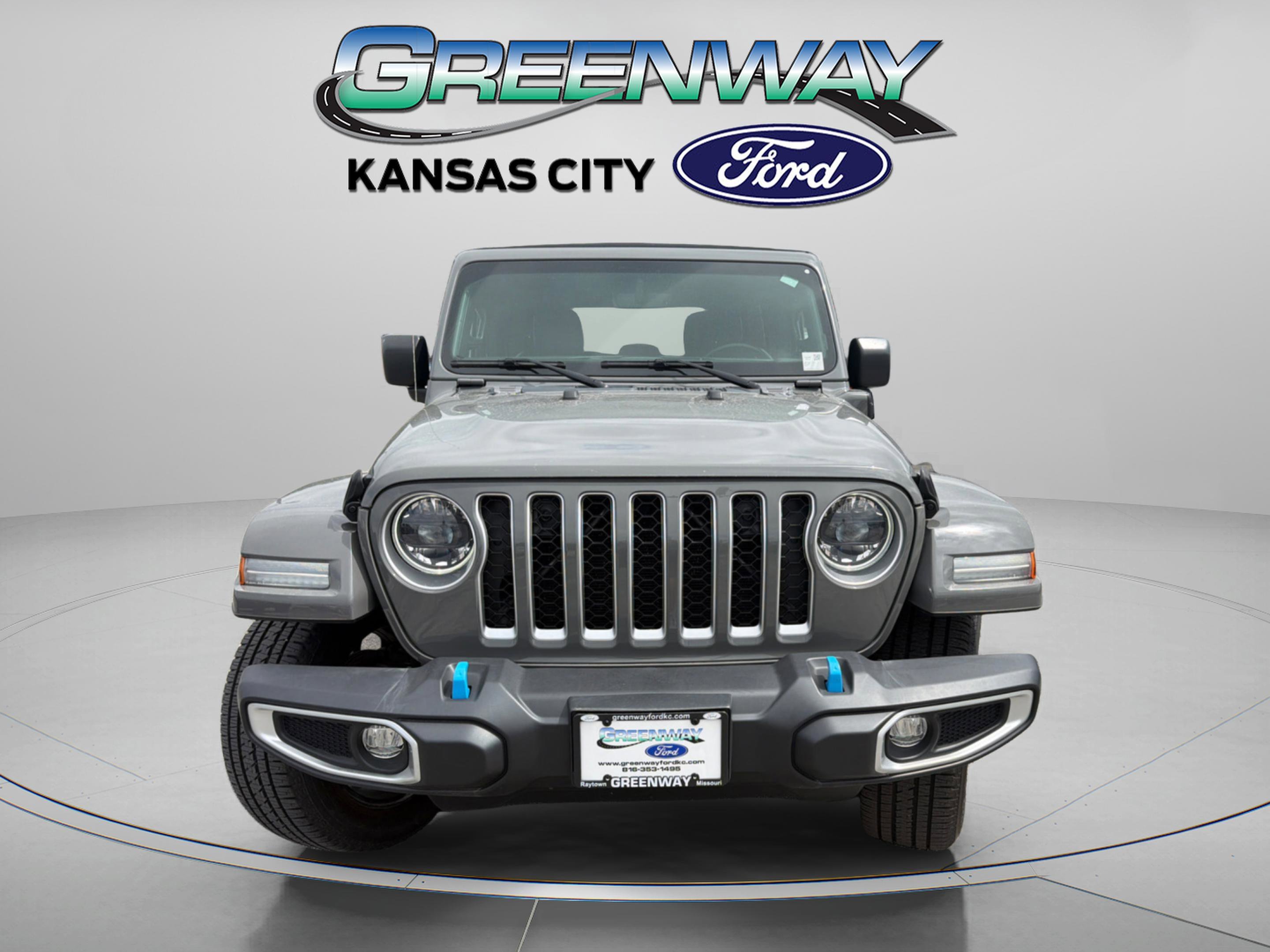 Used 2023 Sting Gray Clearcoat Jeep Sahara image 2