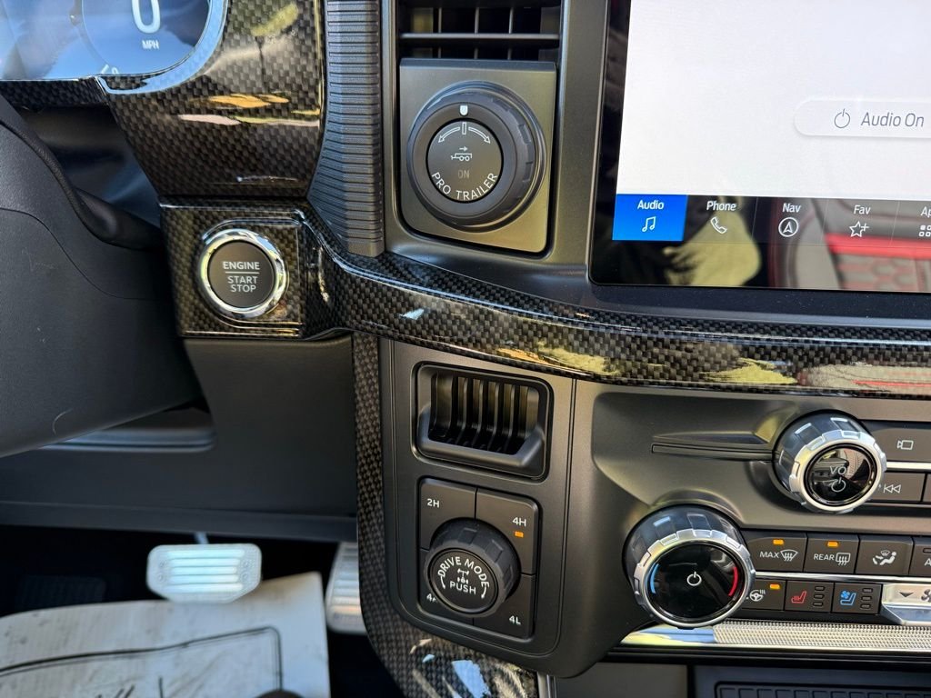 2025 Ford F-150 Lariat - Photo 21
