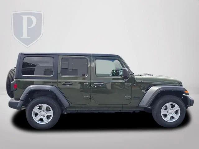 Used 2022 Green Jeep Unlimited Sport S image 4