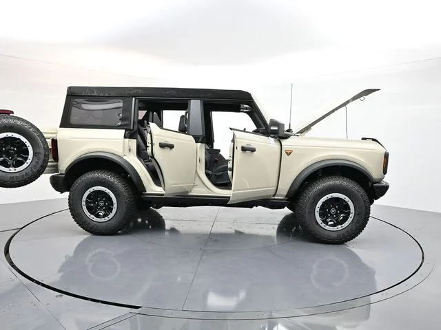2025 Ford Bronco 4-Door Badlands - Photo 72