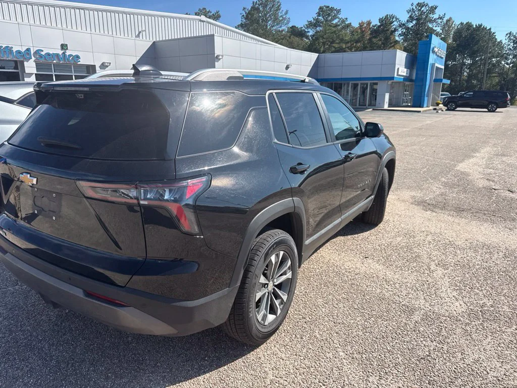 Used 2025 Mosaic Black Metallic Chevrolet LT image 3