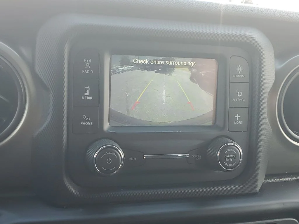 Used 2019 White Jeep Unlimited Sport image 24