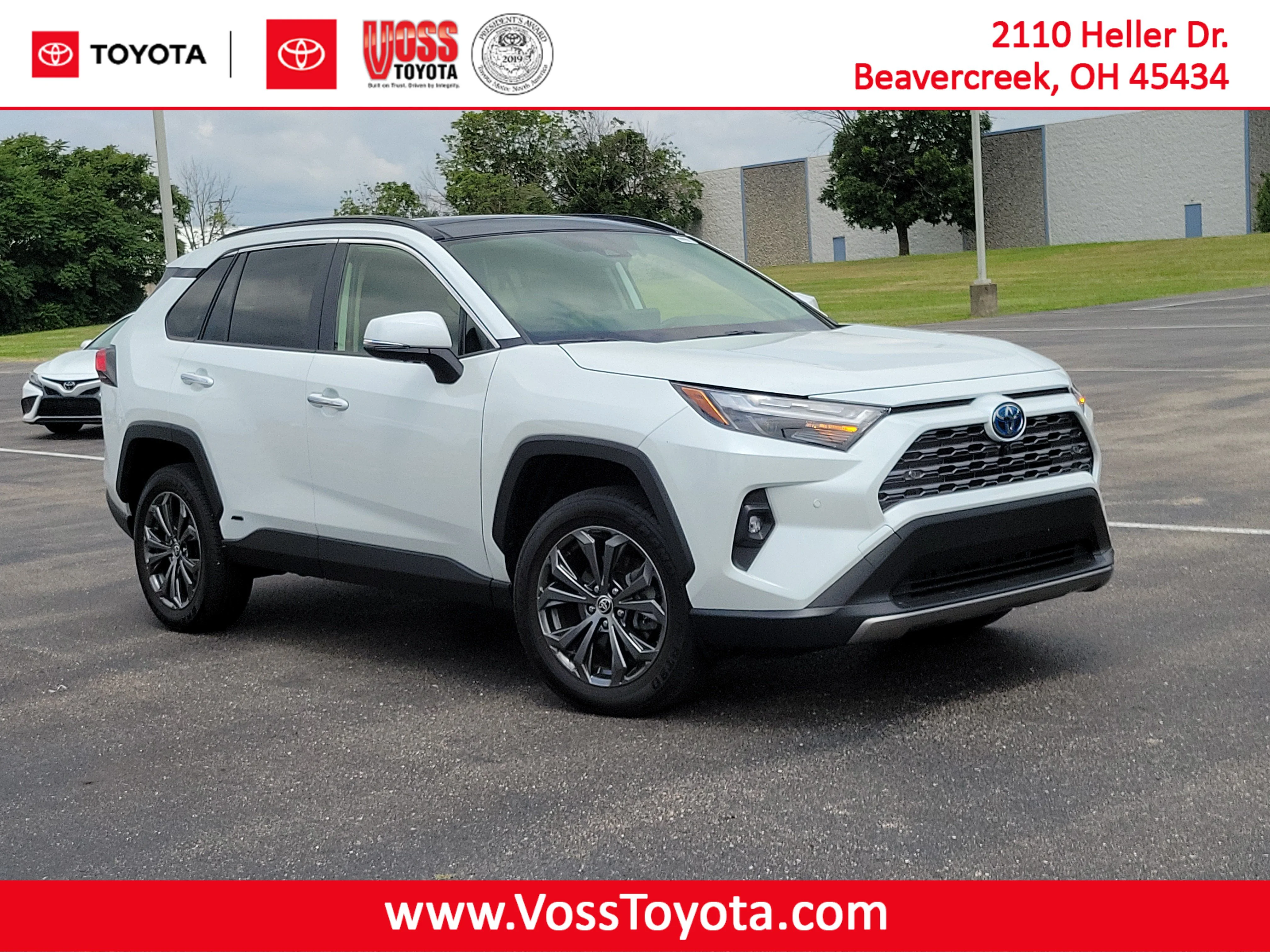 Certified Used 2024 Wind Chill Pearl Toyota Limited image 31