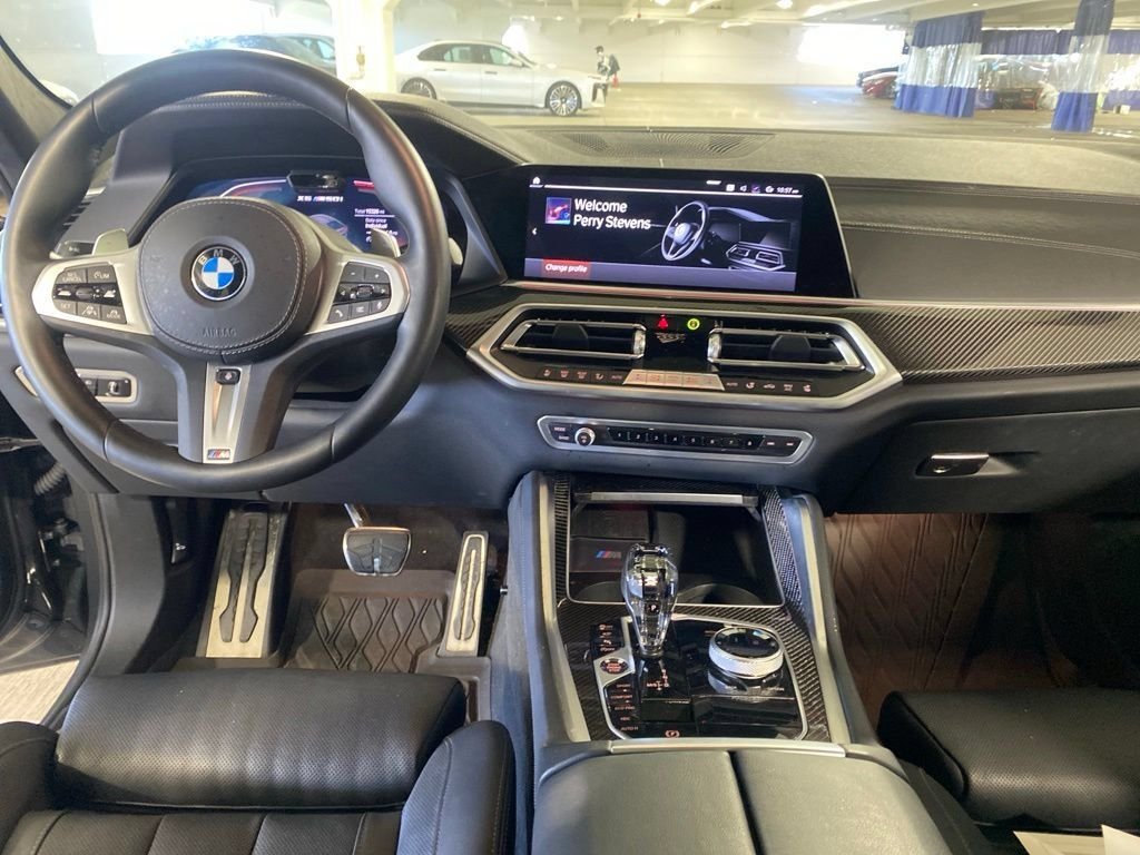 Used 2022 Gray Metallic BMW M50i image 9