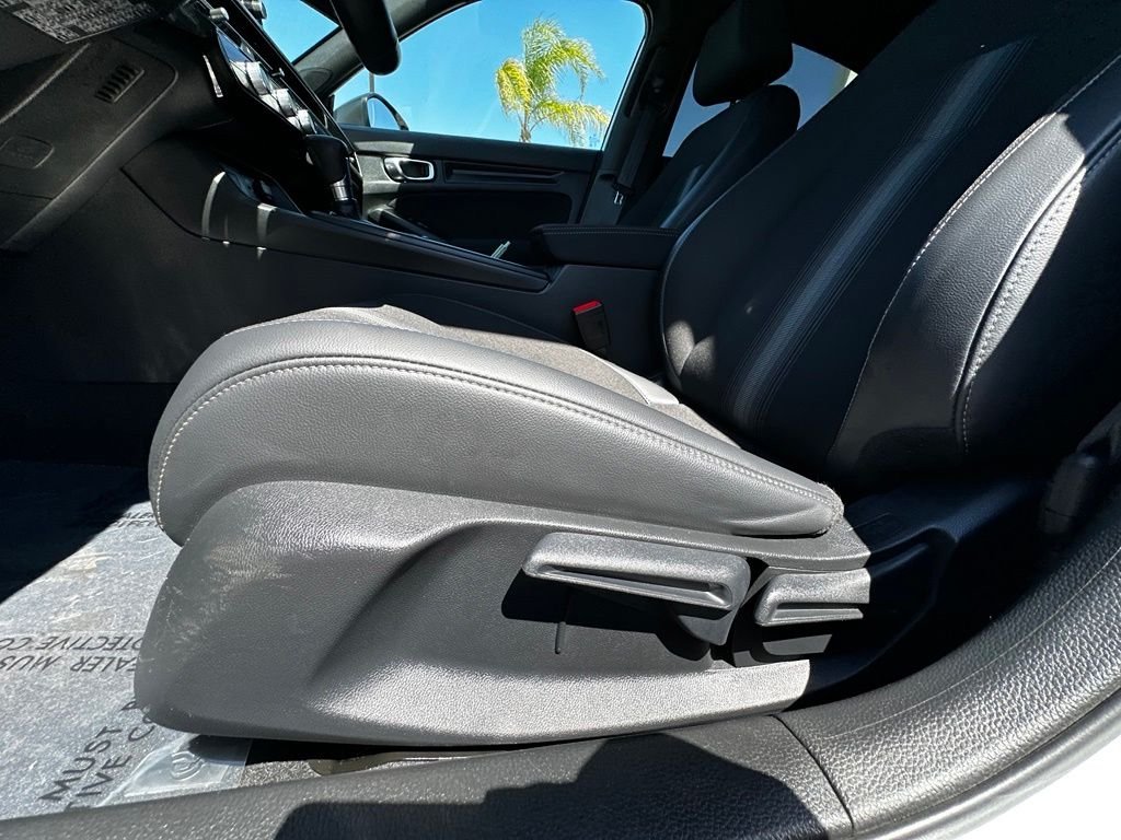 2023 Honda Civic Hatchback Sport - Photo 18