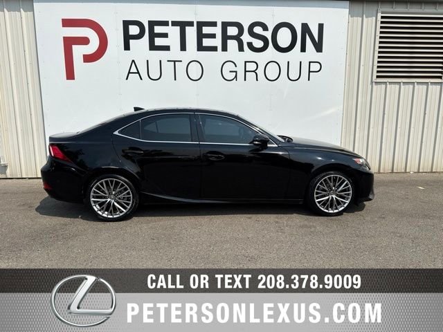 Used 2015 Black Lexus Premium image 3