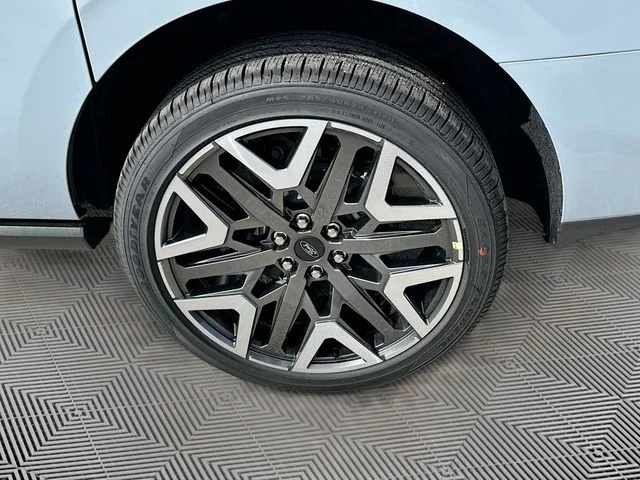 New 2026 Gray Metallic Ford Platinum image 19