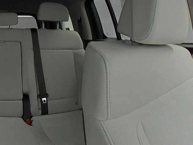 New 2026 Silver Hyundai SE image 37