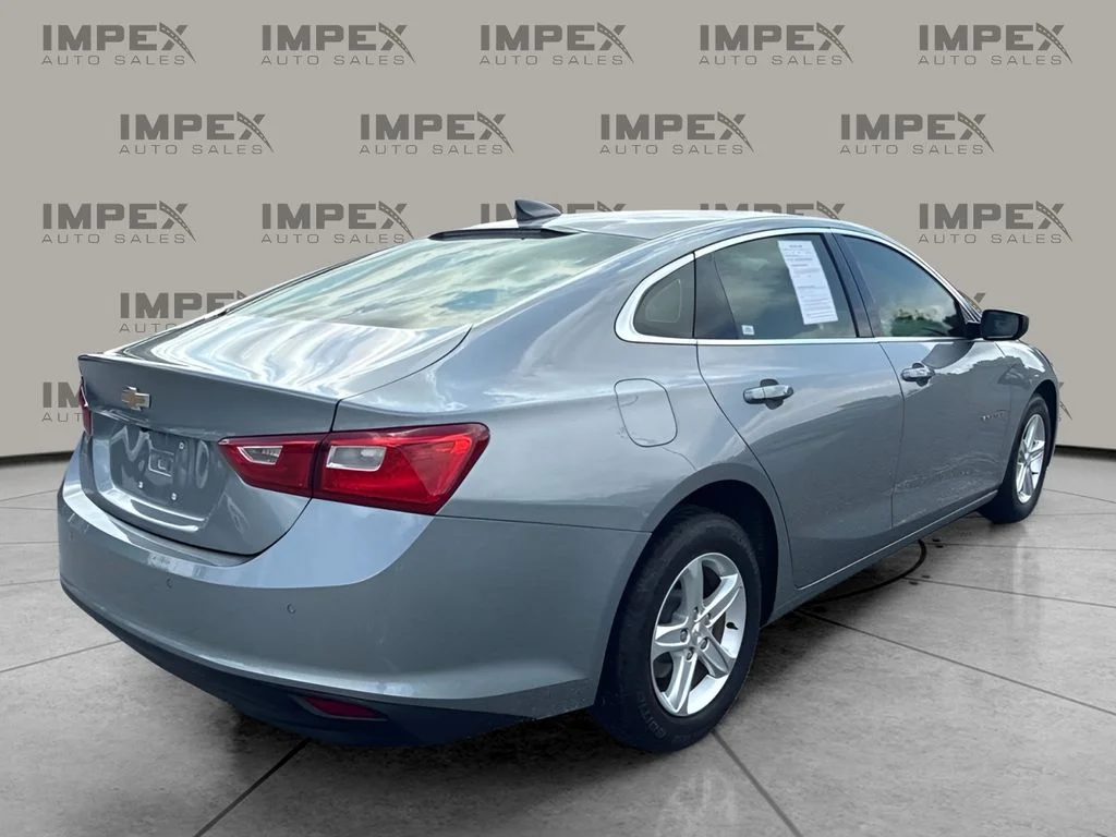 Used 2024 Gray Chevrolet LS image 3