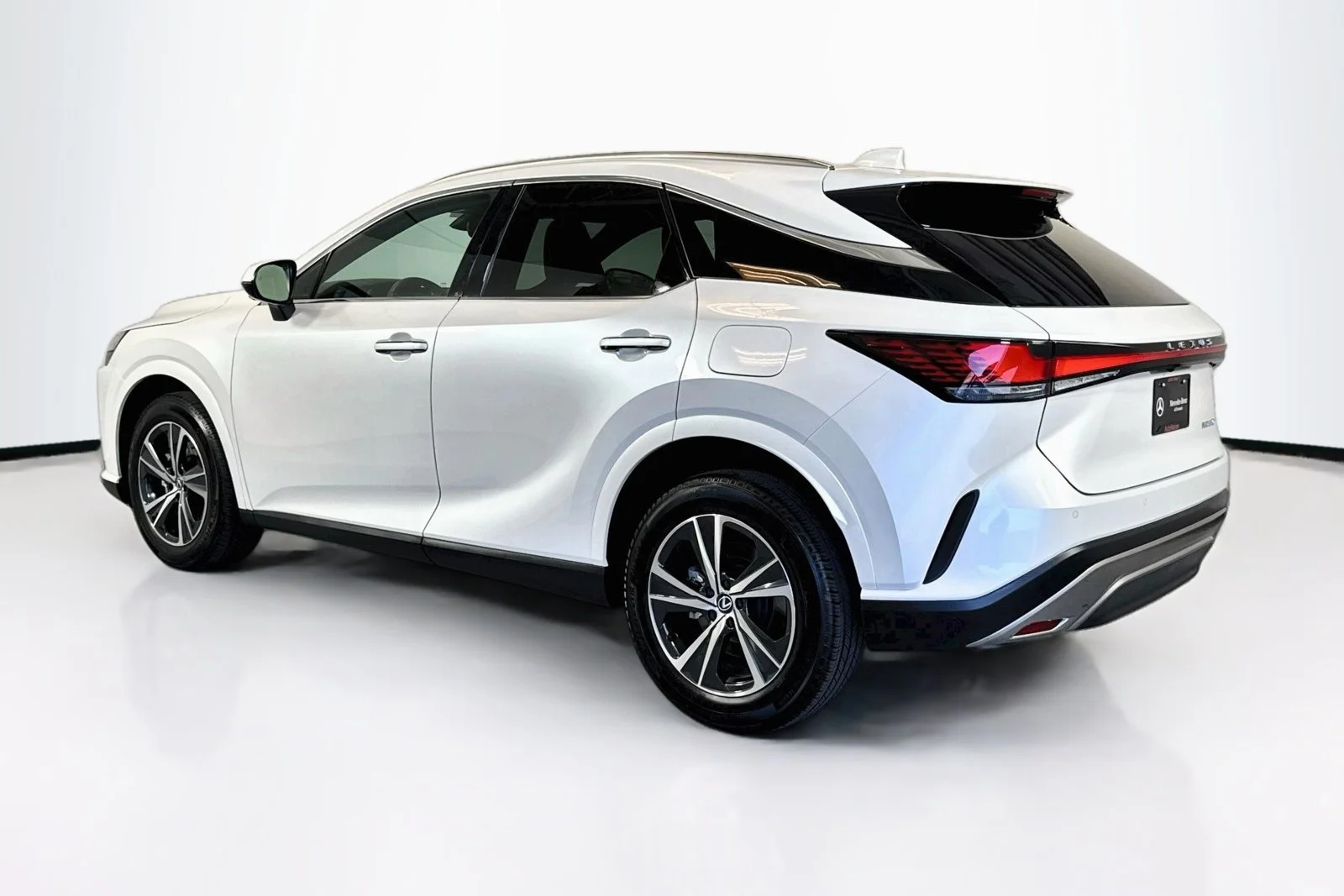 Used 2024 Eminent White Pearl Lexus RX 350 Premium image 7