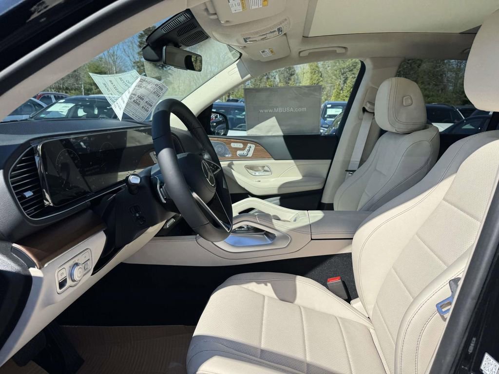 New 2026 Obsidian Black Metallic Mercedes-Benz GLE 450 image 4