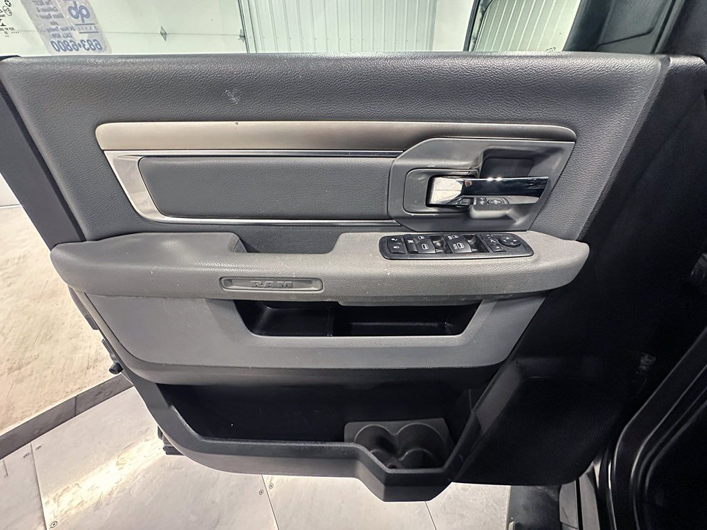 Used 2020 Gray Ram Warlock image 21