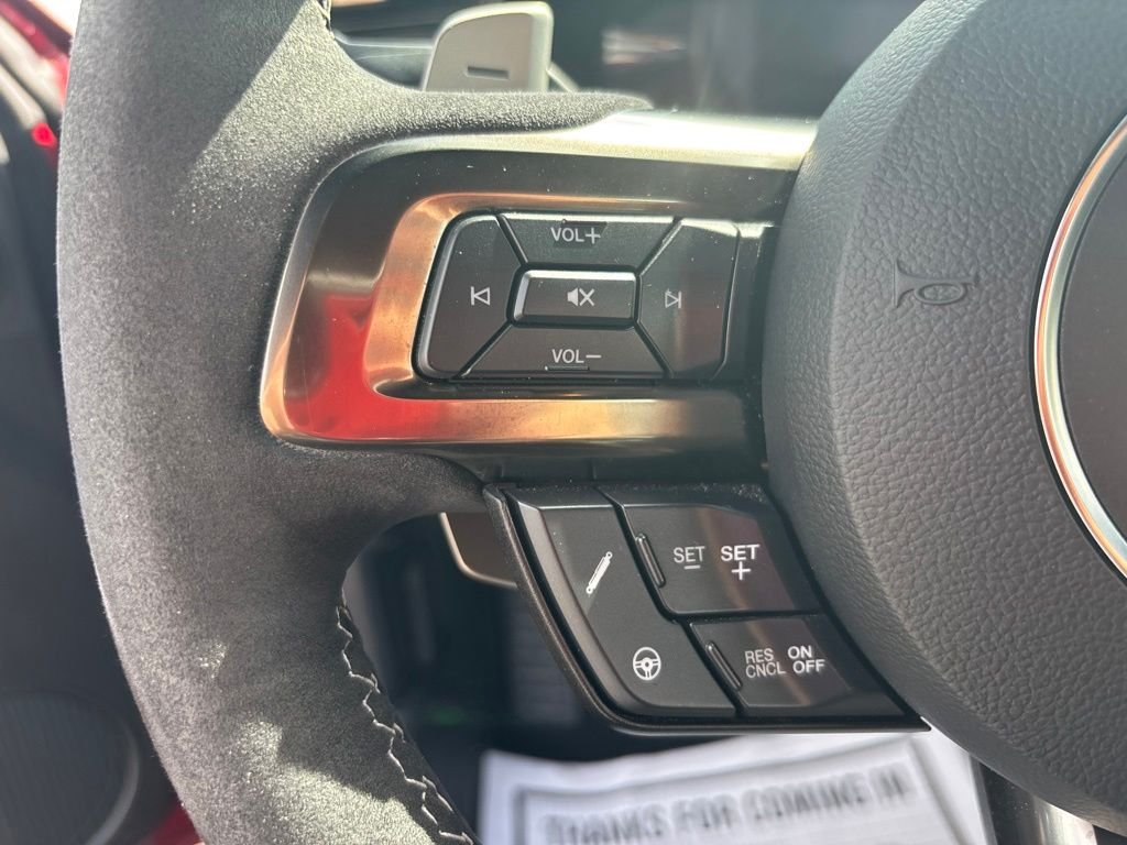 Used 2021 Red Ford Shelby GT500 image 21