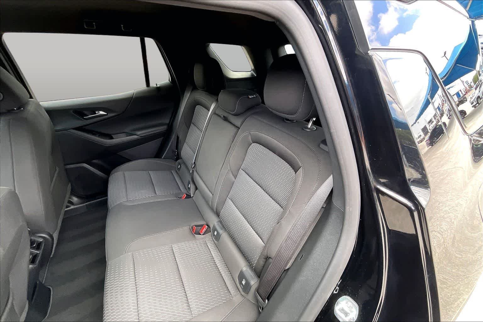 Used 2026 Mosaic Black Metallic Chevrolet FWD LT image 19
