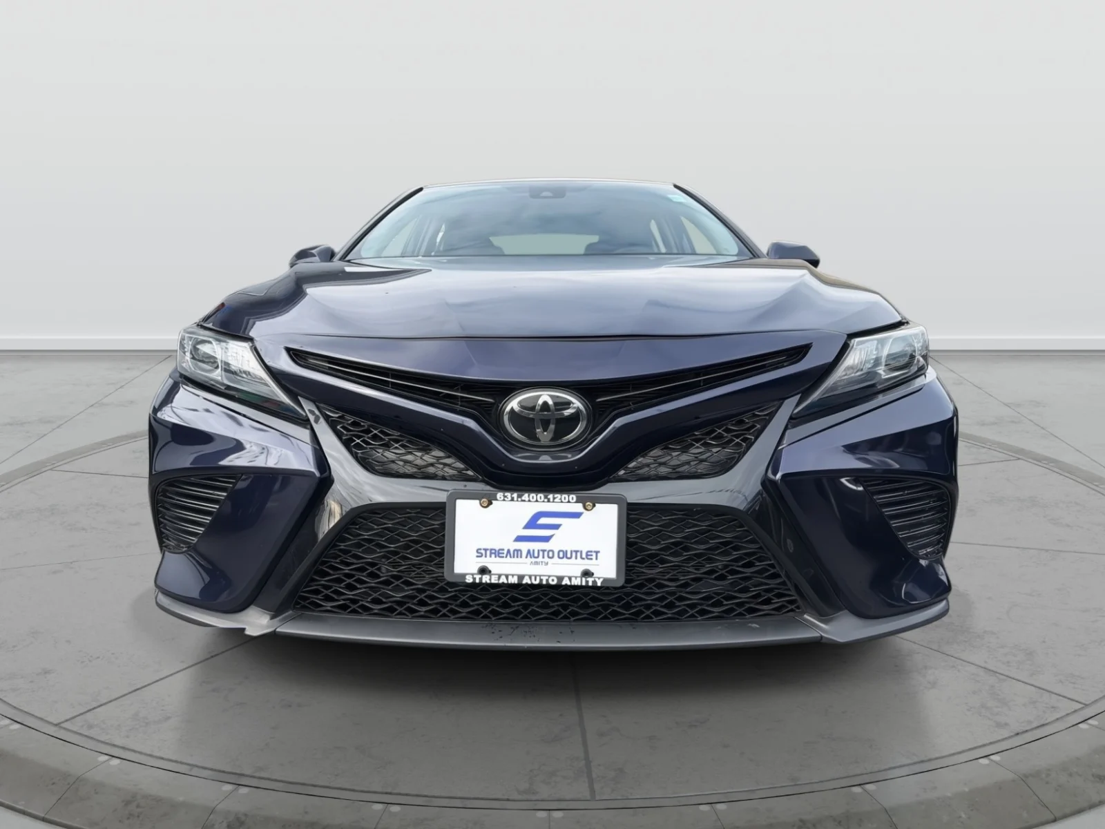 Used 2022 Blue Toyota SE image 2