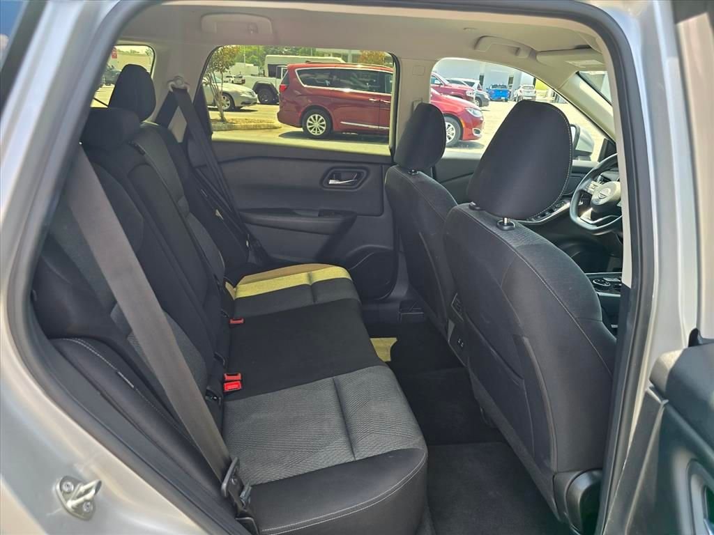 Used 2024 Silver Nissan SV image 13