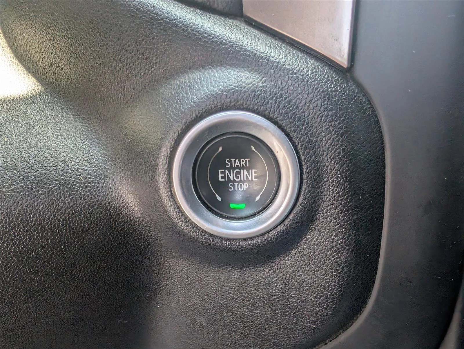 Used 2020 BLACK Chevrolet High Country image 18