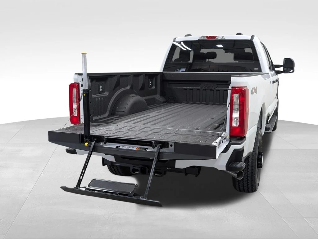 New 2026 Oxford White Ford F-250® XL image 24