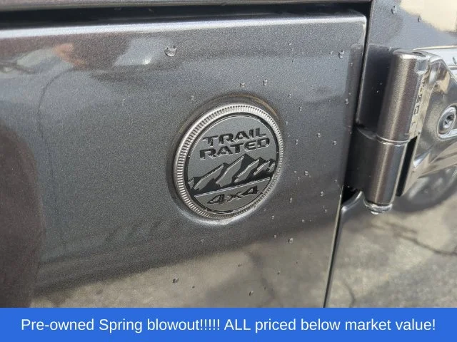 Used 2021 Gray Jeep Sport image 10