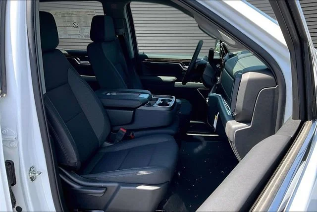 New 2026 Summit White GMC SLE image 11
